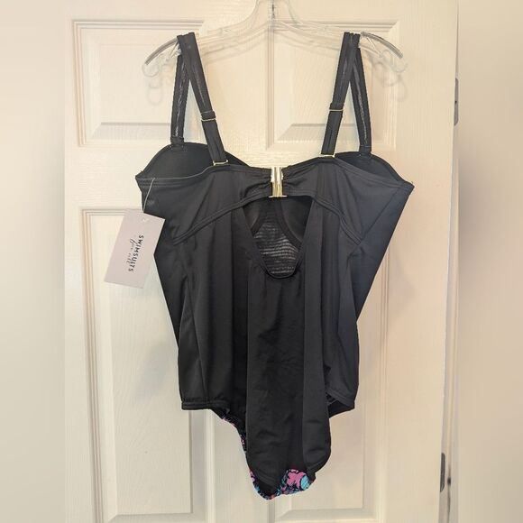 NWT Swimsuits For All Plus Sz 20 Ruched Underwire One Piece black flora Swimsuit - Picture 5 of 13